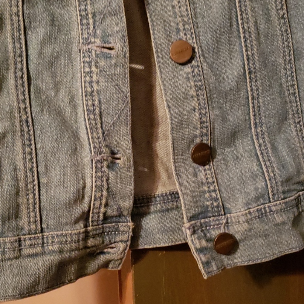 Denim jacket - Picture 4 of 7
